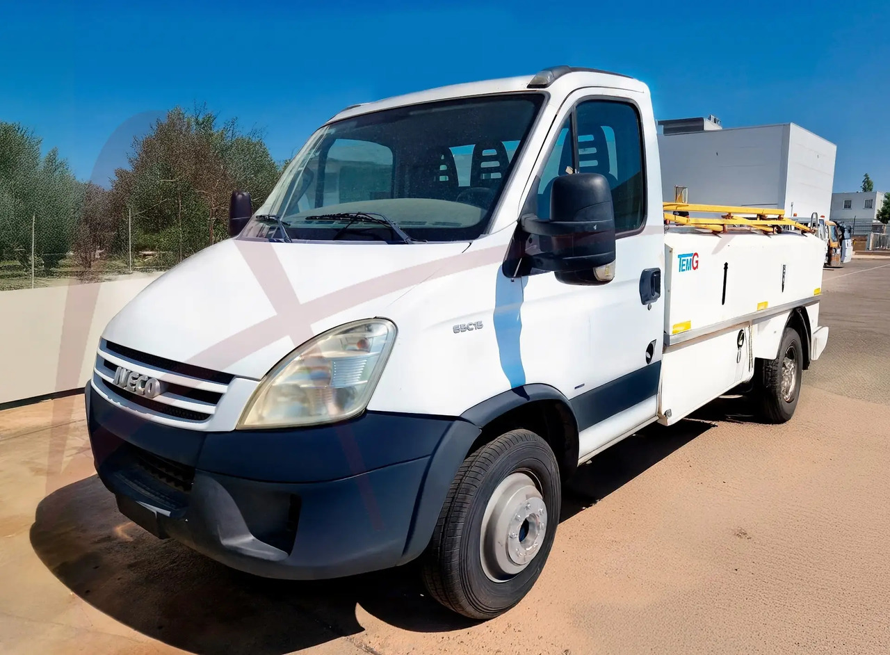 TEMG TG-0218 - Όχημα καθαρισμού τουαλετών αεροσκάφους: φωτογραφία 1 TEMG TG-0218 - Όχημα καθαρισμού τουαλετών αεροσκάφους: φωτογραφία 1