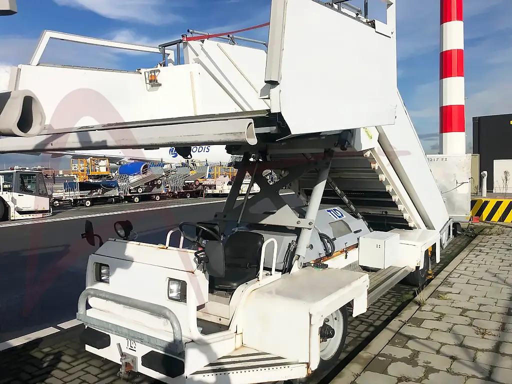 TLD ABS-580-E - Σκάλα επιβατών: φωτογραφία 1 TLD ABS-580-E - Σκάλα επιβατών: φωτογραφία 1