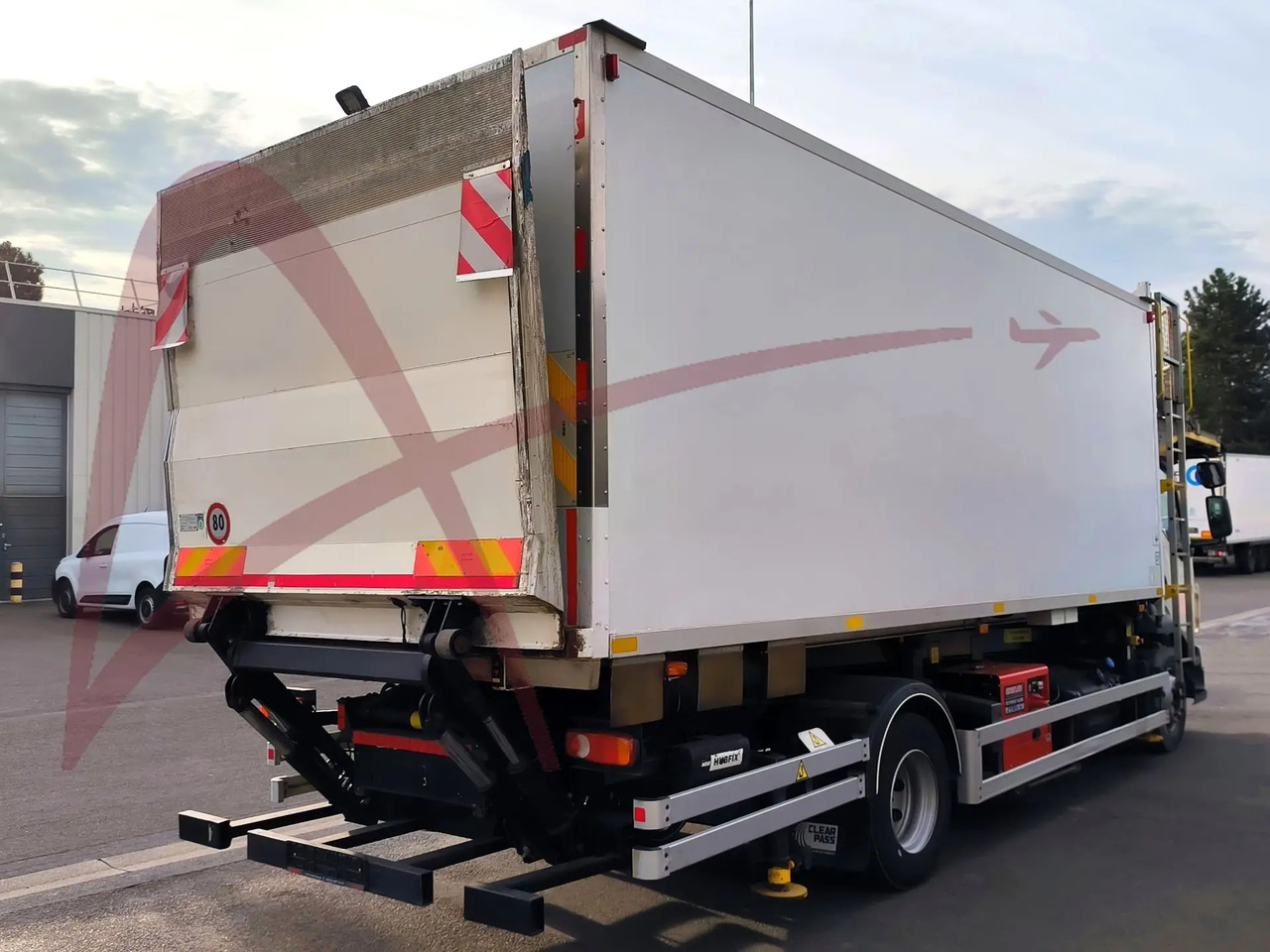 TLD CH BM-5,9 - Όχημα τροφοδοσίας: φωτογραφία 3 TLD CH BM-5,9 - Όχημα τροφοδοσίας: φωτογραφία 3