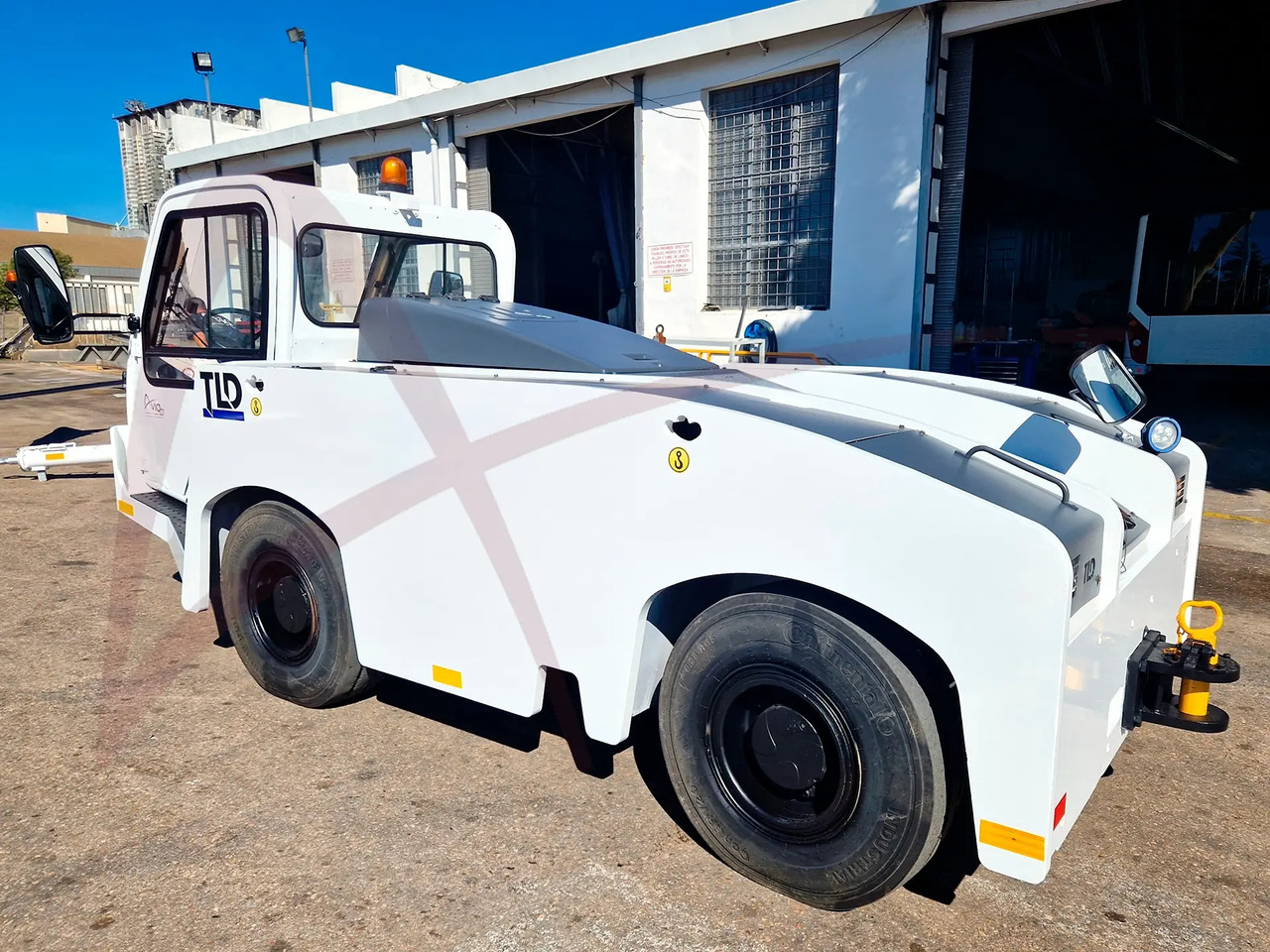 TLD TMX-150/15 - Ελκυστήρας αεροσκαφών: φωτογραφία 2 TLD TMX-150/15 - Ελκυστήρας αεροσκαφών: φωτογραφία 2