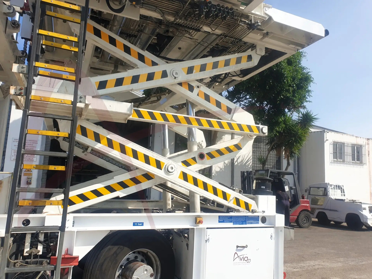 TREPEL CHAMP 140 - Φορτωτής εμπορευματοκιβωτίων/ Παλετών: φωτογραφία 3 TREPEL CHAMP 140 - Φορτωτής εμπορευματοκιβωτίων/ Παλετών: φωτογραφία 3