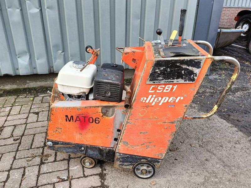 Norton CSB1 clipper zaag betonzaag machine 1994 - Μηχανών ασφάλτου: φωτογραφία 2 Norton CSB1 clipper zaag betonzaag machine 1994 - Μηχανών ασφάλτου: φωτογραφία 2