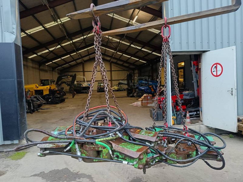 TAETS bauer Hydroram 390-500 mm pilecrusher pile crusher - Πασσαλοπήκτης: φωτογραφία 1 TAETS bauer Hydroram 390-500 mm pilecrusher pile crusher - Πασσαλοπήκτης: φωτογραφία 1