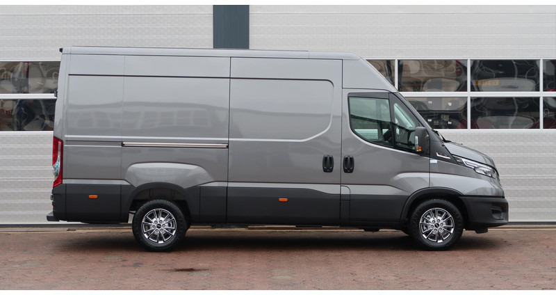 Βαν Iveco Daily 35S18HV 3.0 L2H2 BPM VRIJ/ AUT/ 2X SCHUIFDEUR/ CAMERA/ CRUISE/ CLIMA/ NAVI/ LED: φωτογραφία 14