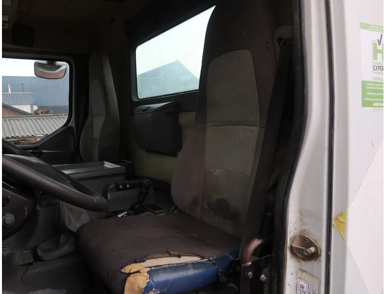 Renault Kerax 370 8X4/ MIXER/ BARYVAL 9 M3/ CRUISE CONTROL/ - Μπετονιέρα φορτηγό: φωτογραφία 5 Renault Kerax 370 8X4/ MIXER/ BARYVAL 9 M3/ CRUISE CONTROL/ - Μπετονιέρα φορτηγό: φωτογραφία 5