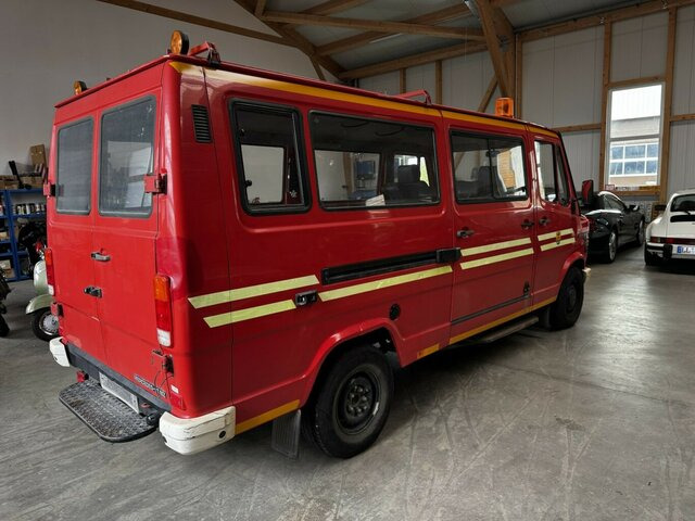 MERCEDES-BENZ T1 310 D Bremer Kombi Feuerwehr1. Hand... - Αυτοκίνητο: φωτογραφία 4 MERCEDES-BENZ T1 310 D Bremer Kombi Feuerwehr1. Hand... - Αυτοκίνητο: φωτογραφία 4