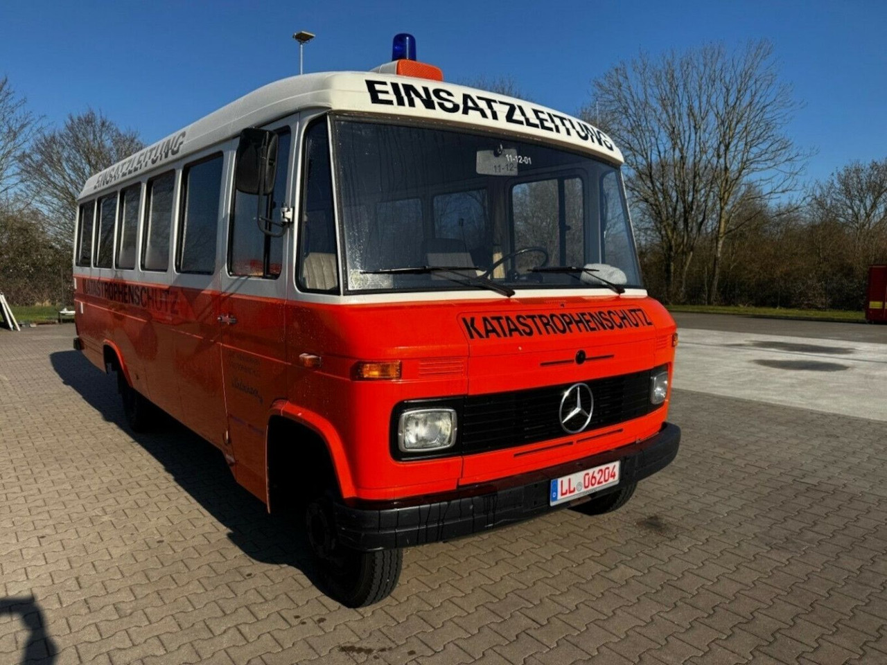 Mercedes-Benz O 309 D 608 613 Mercedes-Benz O 309D 608D H-Kennzeichen - Βαν: φωτογραφία 1 Mercedes-Benz O 309 D 608 613 Mercedes-Benz O 309D 608D H-Kennzeichen - Βαν: φωτογραφία 1