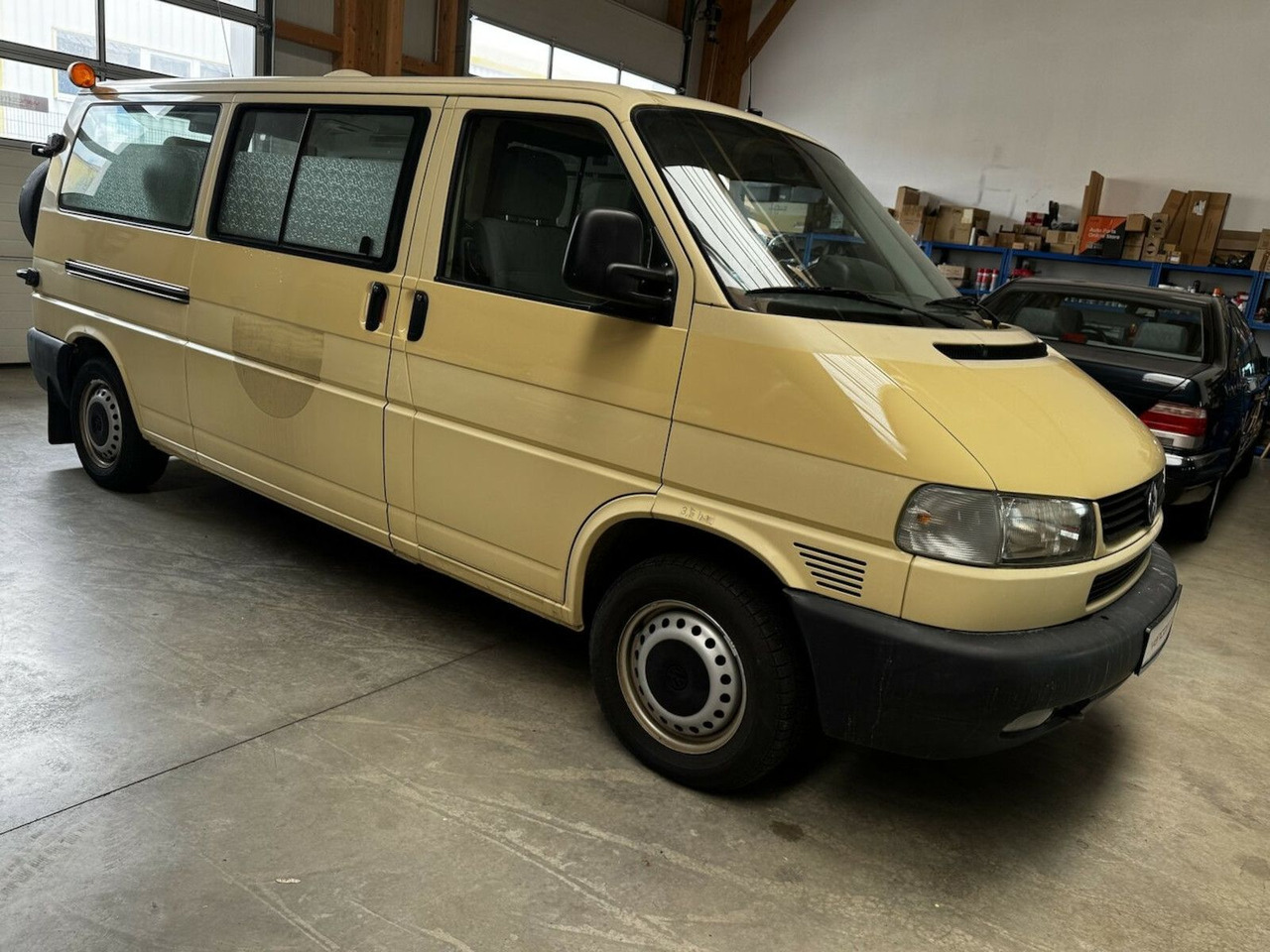 Volkswagen T4 2.5 TDI Syncro 4x4 lang 1. Hand! - Βαν: φωτογραφία 4 Volkswagen T4 2.5 TDI Syncro 4x4 lang 1. Hand! - Βαν: φωτογραφία 4