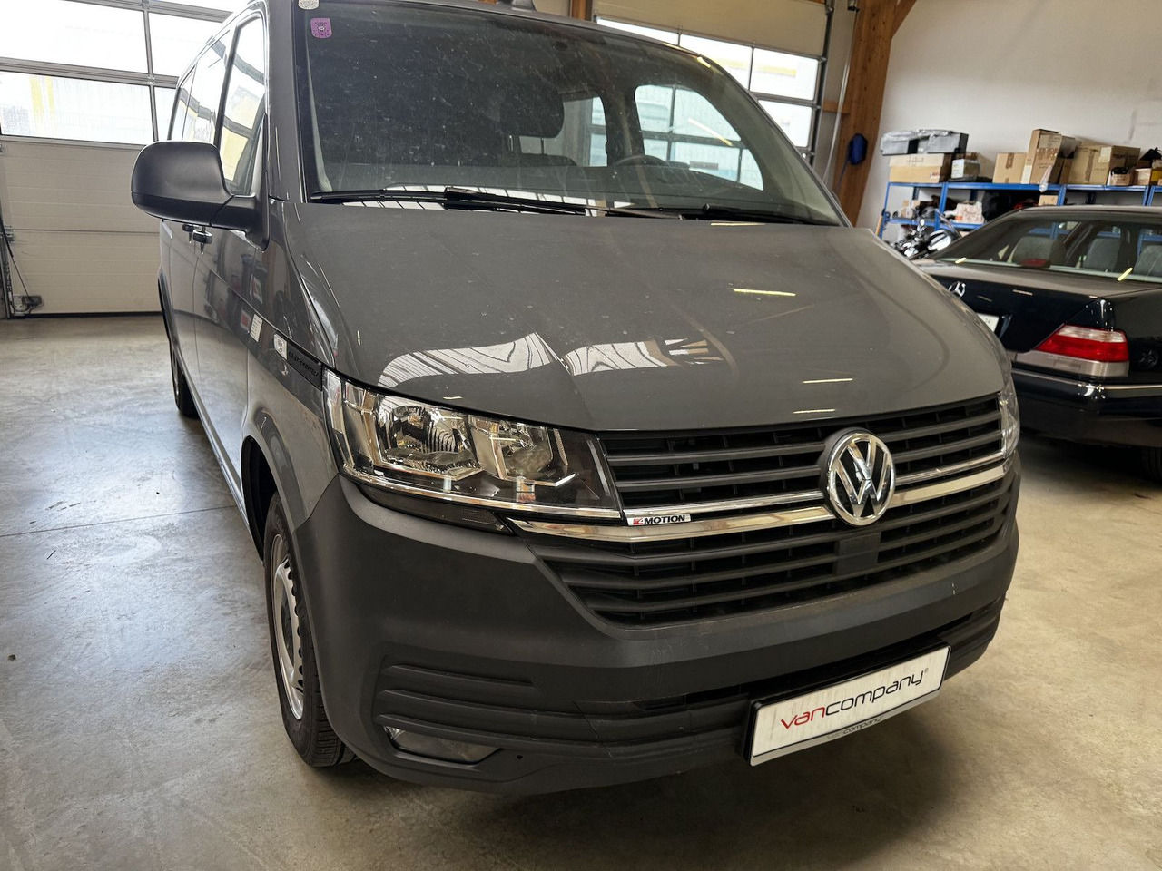 Volkswagen T6.1 lang 5-Sitzer 2.0 TDI 4Motion - Αυτοκίνητο: φωτογραφία 3 Volkswagen T6.1 lang 5-Sitzer 2.0 TDI 4Motion - Αυτοκίνητο: φωτογραφία 3