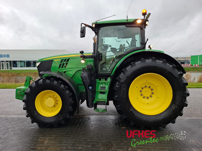 John Deere 6215 R - Τρακτέρ: φωτογραφία 2 John Deere 6215 R - Τρακτέρ: φωτογραφία 2