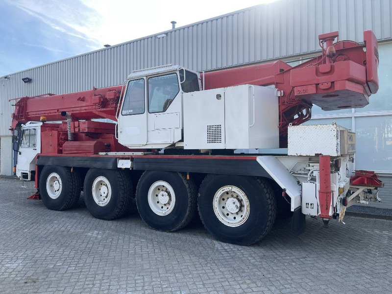 Liebherr LTM 1070 1991 - Γερανός παντός εδάφους: φωτογραφία 4 Liebherr LTM 1070 1991 - Γερανός παντός εδάφους: φωτογραφία 4