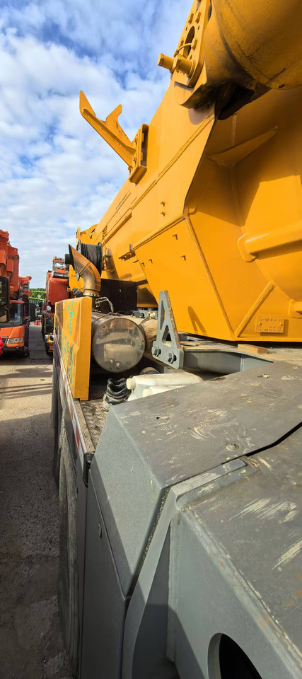 LIEBHERR Second Hand Truck Mounted Crane LTM1500-8.1 Heavy Duty Mobile Crane With High Quality - Τηλεσκοπικός γερανός: φωτογραφία 4 LIEBHERR Second Hand Truck Mounted Crane LTM1500-8.1 Heavy Duty Mobile Crane With High Quality - Τηλεσκοπικός γερανός: φωτογραφία 4