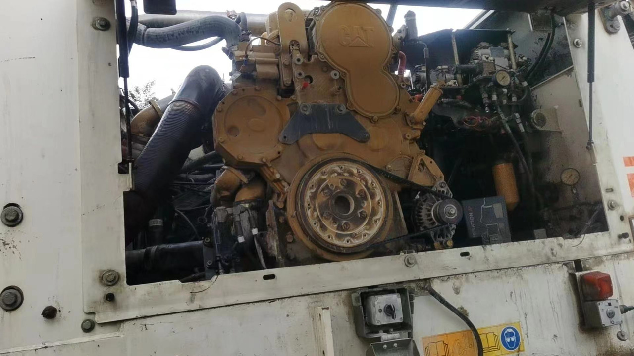 WIRTGEN W2000 Used Milling Machine For Sale - Φρέζα ασφάλτου: φωτογραφία 5 WIRTGEN W2000 Used Milling Machine For Sale - Φρέζα ασφάλτου: φωτογραφία 5