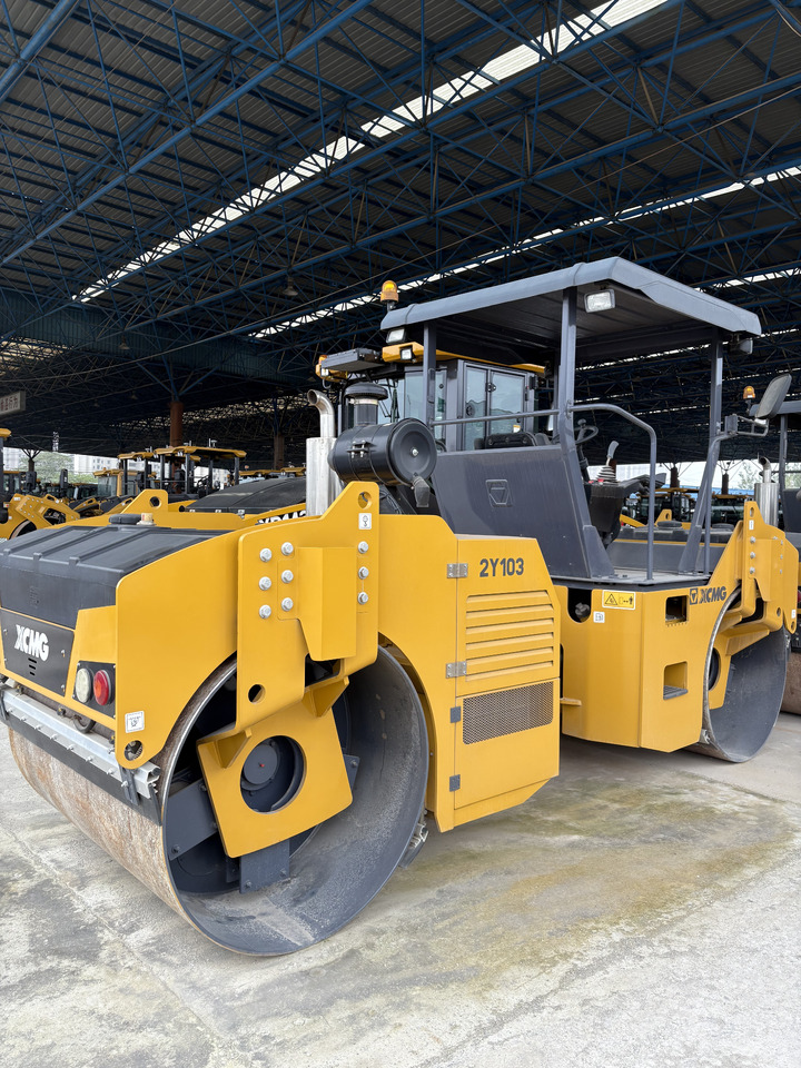 XCMG 8 ton 2Y103 double drum used vibratory road roller compactor 2022 - Ασφαλτικός οδοστρωτήρας: φωτογραφία 3 XCMG 8 ton 2Y103 double drum used vibratory road roller compactor 2022 - Ασφαλτικός οδοστρωτήρας: φωτογραφία 3
