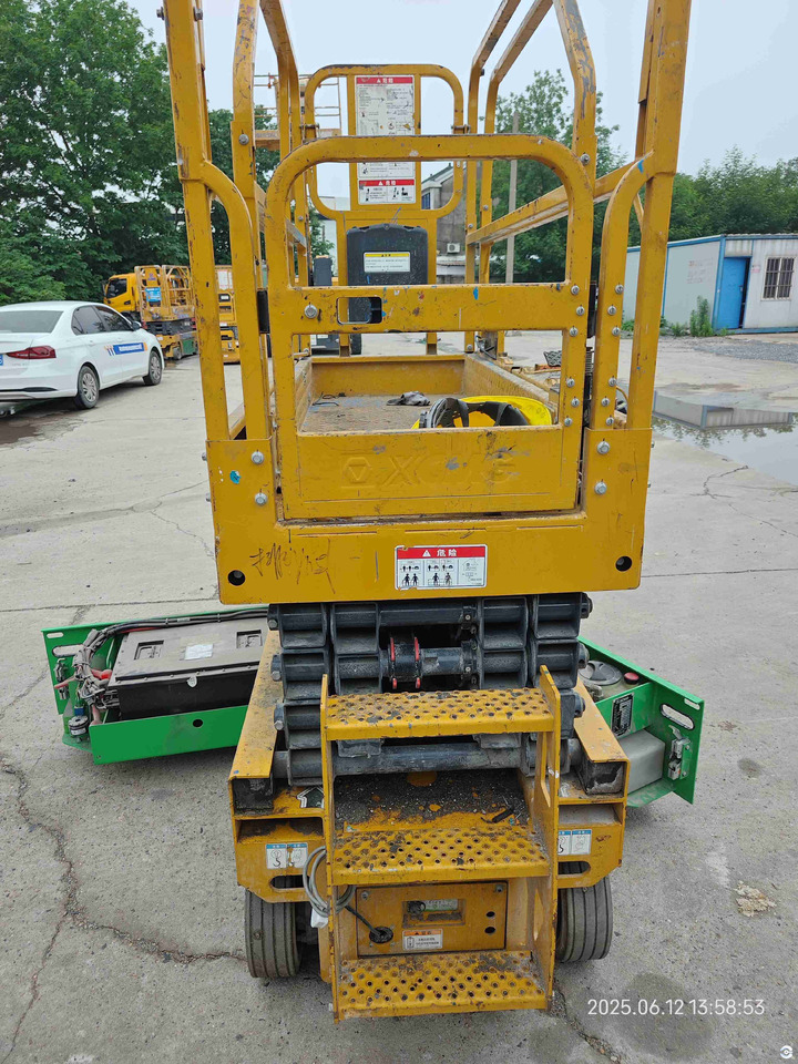 XCMG Lithium battery 8m second hand scissor lift XG0807HD-Li price - Ψαλιδωτό ανυψωτικό: φωτογραφία 3 XCMG Lithium battery 8m second hand scissor lift XG0807HD-Li price - Ψαλιδωτό ανυψωτικό: φωτογραφία 3