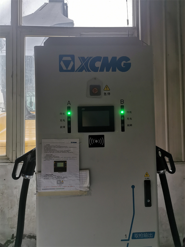 XCMG Official 45 Tons Pure Electric Container Reach Stacker XCS4531E Reach Stacker Crane Forklift - Reachstacker: φωτογραφία 4 XCMG Official 45 Tons Pure Electric Container Reach Stacker XCS4531E Reach Stacker Crane Forklift - Reachstacker: φωτογραφία 4