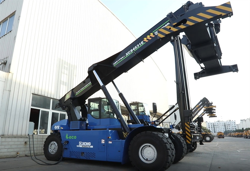 XCMG Official 45 Tons Pure Electric Container Reach Stacker XCS4531E Reach Stacker Crane Forklift - Reachstacker: φωτογραφία 2 XCMG Official 45 Tons Pure Electric Container Reach Stacker XCS4531E Reach Stacker Crane Forklift - Reachstacker: φωτογραφία 2