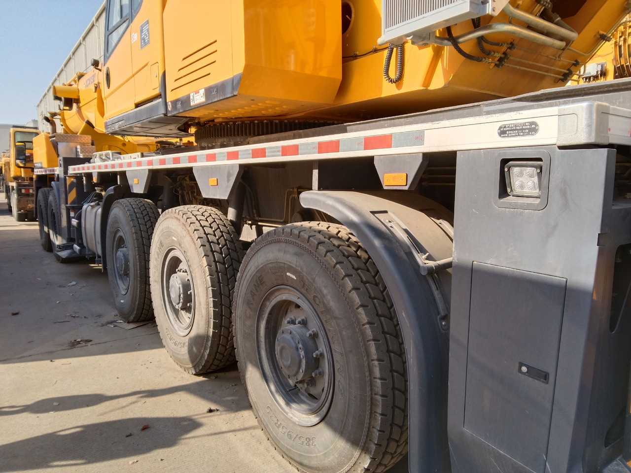 XCMG Official 8-Section XCA130L8_2 Used Knuckle Boom Truck Crane 130 Ton Hydraulic Crane Price - Γερανός παντός εδάφους: φωτογραφία 5 XCMG Official 8-Section XCA130L8_2 Used Knuckle Boom Truck Crane 130 Ton Hydraulic Crane Price - Γερανός παντός εδάφους: φωτογραφία 5
