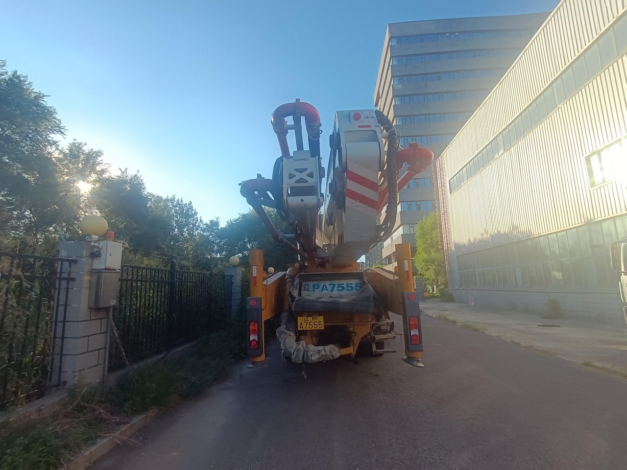 XCMG Official Concrete Machinery Pump HB58V Used Cement Pump Truck For Sale - Αντλία σκυροδέματος: φωτογραφία 4 XCMG Official Concrete Machinery Pump HB58V Used Cement Pump Truck For Sale - Αντλία σκυροδέματος: φωτογραφία 4