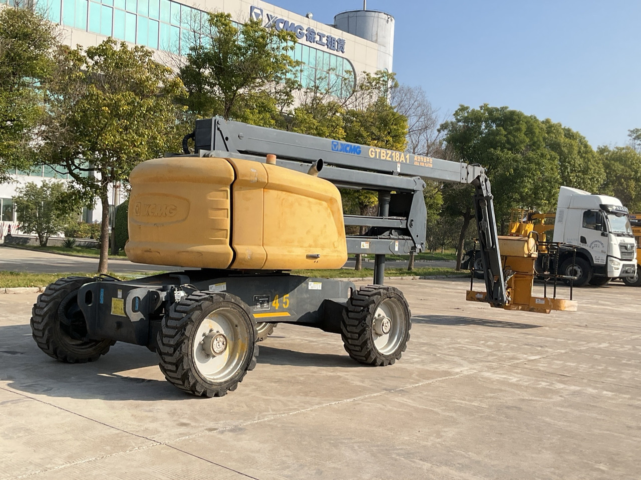 XCMG Official Second Hand Mobile Cherry Picker GTBZ18A1 18m Man Lift Boom Lift Price - Καλαθοφόρο ανυψωτικό: φωτογραφία 2 XCMG Official Second Hand Mobile Cherry Picker GTBZ18A1 18m Man Lift Boom Lift Price - Καλαθοφόρο ανυψωτικό: φωτογραφία 2
