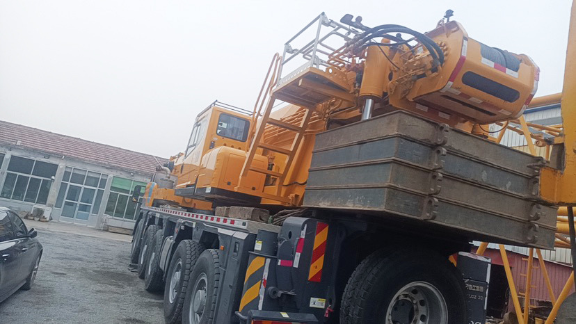 XCMG Official Used Pickup Truck Crane XCA130L7_1 300ton Truck Crane Price - Γερανός παντός εδάφους: φωτογραφία 2 XCMG Official Used Pickup Truck Crane XCA130L7_1 300ton Truck Crane Price - Γερανός παντός εδάφους: φωτογραφία 2