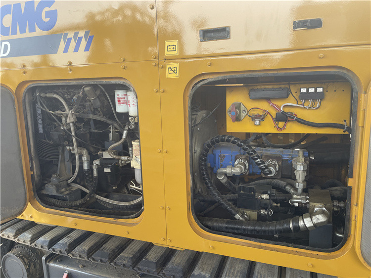 XCMG Second Hand HDD Drill Rigs Xz320d Used Horizontal Directional Drilling Machine for Sale - Μηχάνημα διάτρησης οριζόντιος: φωτογραφία 4 XCMG Second Hand HDD Drill Rigs Xz320d Used Horizontal Directional Drilling Machine for Sale - Μηχάνημα διάτρησης οριζόντιος: φωτογραφία 4