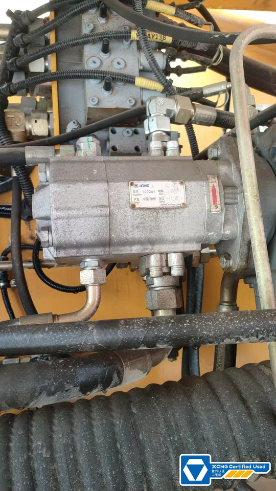 XCMG XCT130 130ton diesel second hand crane truck - Τηλεσκοπικός γερανός: φωτογραφία 4 XCMG XCT130 130ton diesel second hand crane truck - Τηλεσκοπικός γερανός: φωτογραφία 4