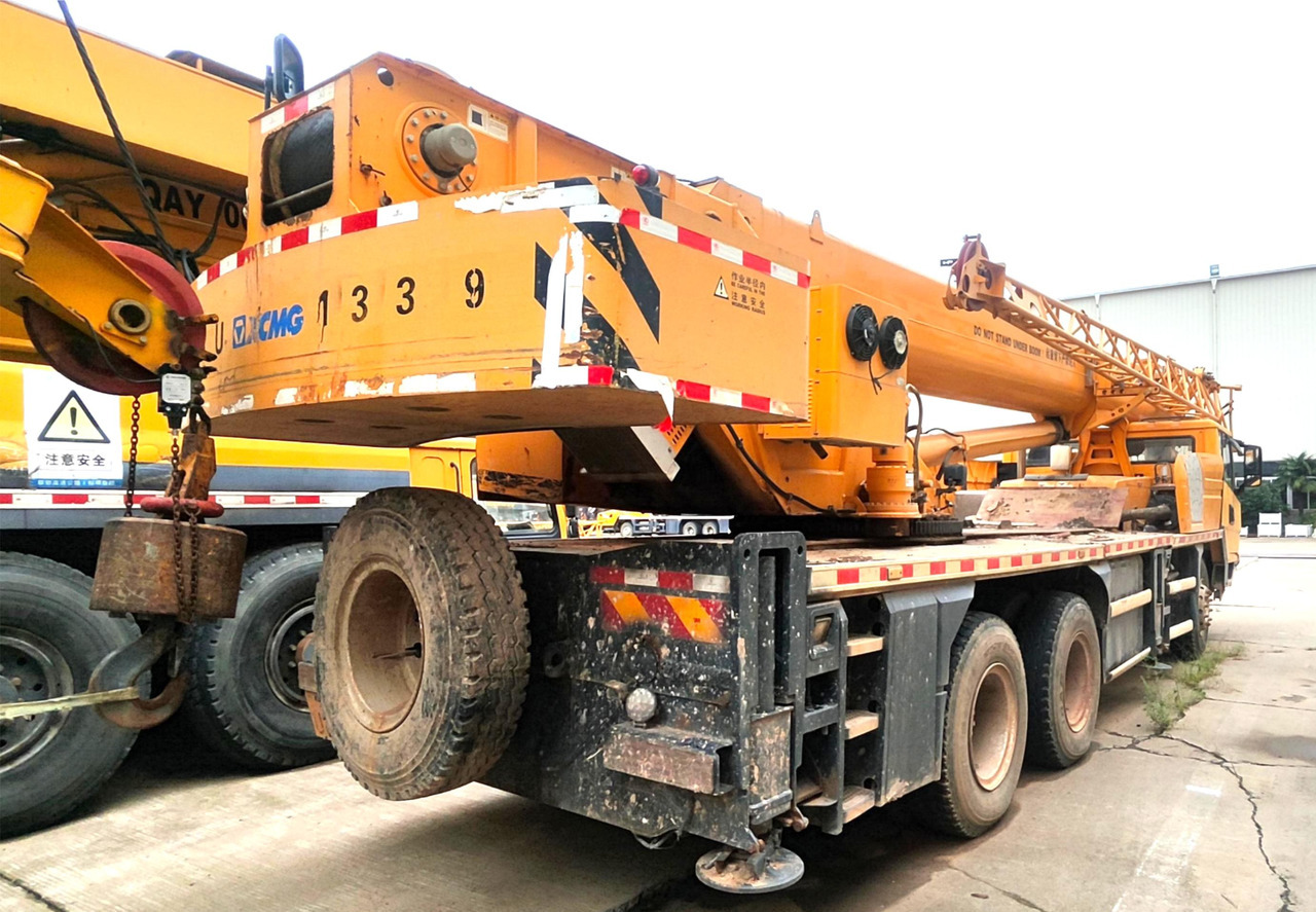 XCMG XCT20L5 20ton used 5-section mobile hydraulic truck crane price - Τηλεσκοπικός γερανός: φωτογραφία 5 XCMG XCT20L5 20ton used 5-section mobile hydraulic truck crane price - Τηλεσκοπικός γερανός: φωτογραφία 5