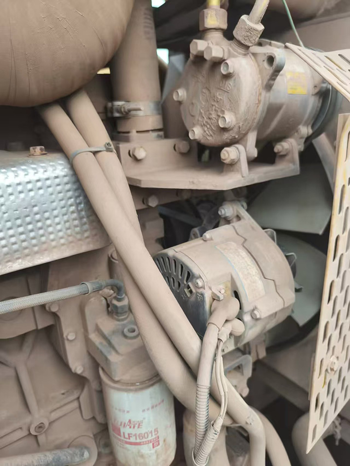 Ερπυστριοφόρος γερανός XCMG XGC55 55ton second hand 2021 crane with crawler for sale: φωτογραφία 7 Ερπυστριοφόρος γερανός XCMG XGC55 55ton second hand 2021 crane with crawler for sale: φωτογραφία 7