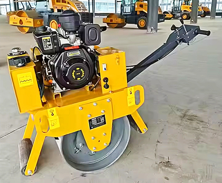 XCMG XMR030 small mini light single drum vibratory road roller - Μικρος ασφαλτικός οδοστρωτήρας: φωτογραφία 3 XCMG XMR030 small mini light single drum vibratory road roller - Μικρος ασφαλτικός οδοστρωτήρας: φωτογραφία 3