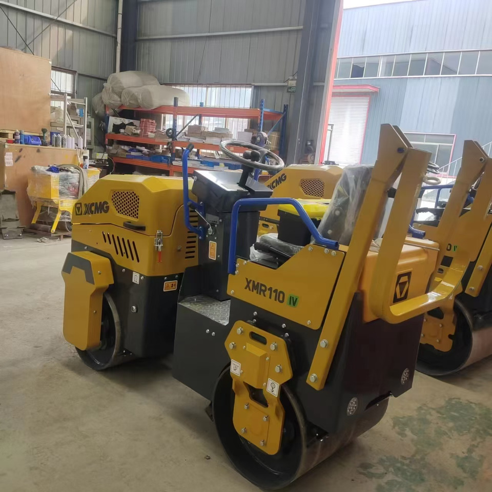 XCMG XMR110 1ton samll road roller hydraulic vibratory compator price - Μικρος ασφαλτικός οδοστρωτήρας: φωτογραφία 3 XCMG XMR110 1ton samll road roller hydraulic vibratory compator price - Μικρος ασφαλτικός οδοστρωτήρας: φωτογραφία 3