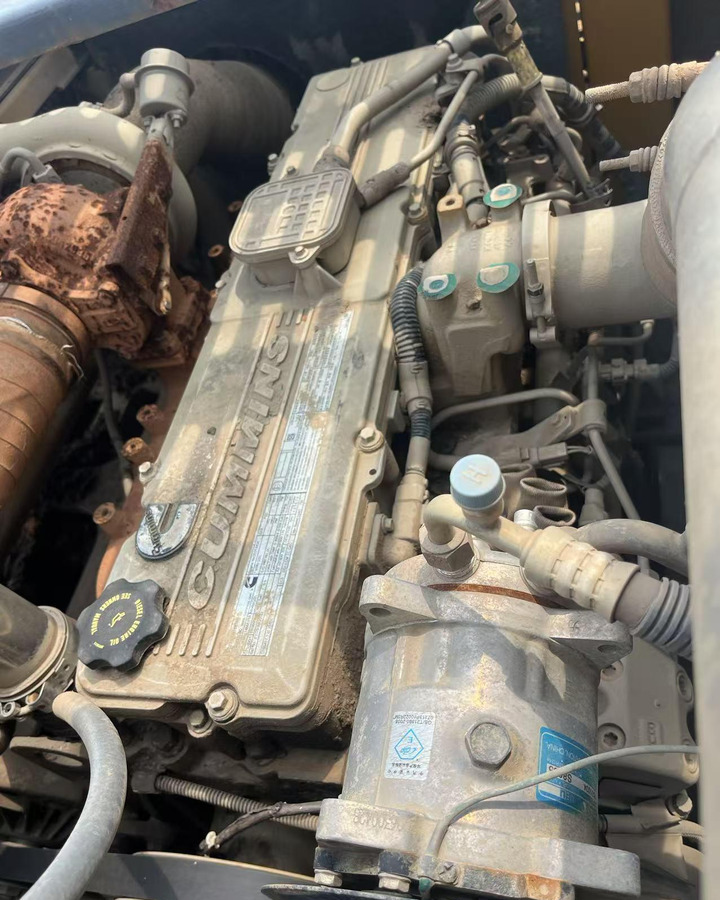 XCMG XR220D mobile crawler rotary drilling rig 25m - Μηχάνημα διάτρησης: φωτογραφία 4 XCMG XR220D mobile crawler rotary drilling rig 25m - Μηχάνημα διάτρησης: φωτογραφία 4