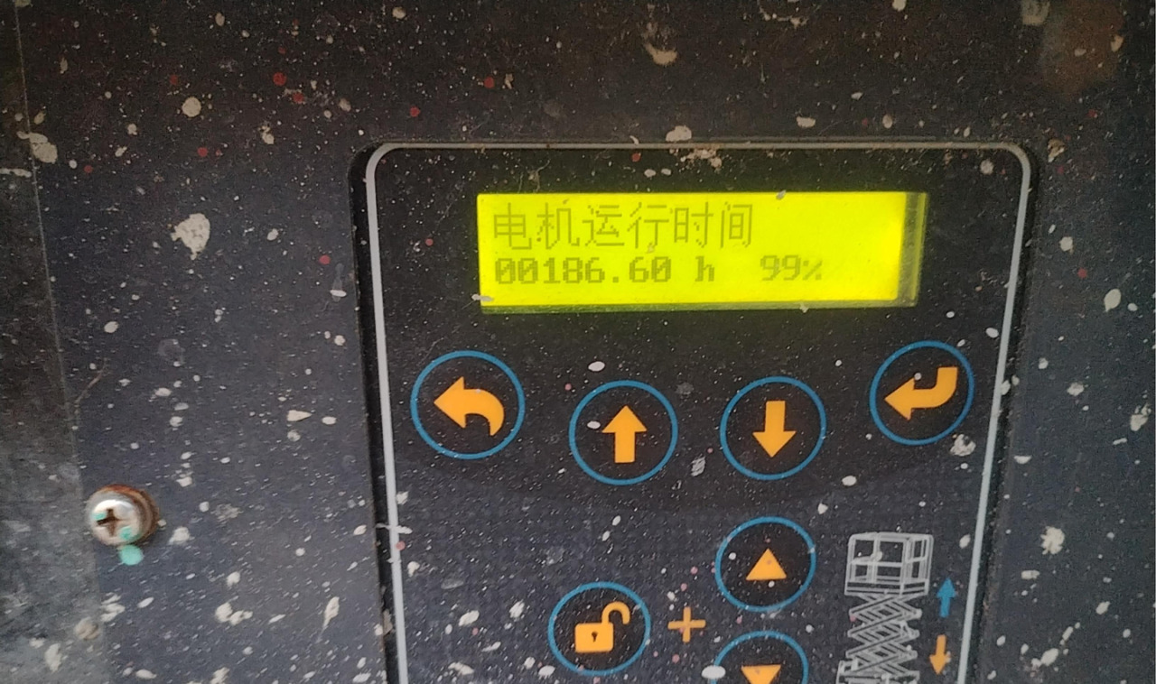 XCMG scissor lift 6m hydraulic Self-propelled scissor lift machine price - Ψαλιδωτό ανυψωτικό: φωτογραφία 3 XCMG scissor lift 6m hydraulic Self-propelled scissor lift machine price - Ψαλιδωτό ανυψωτικό: φωτογραφία 3