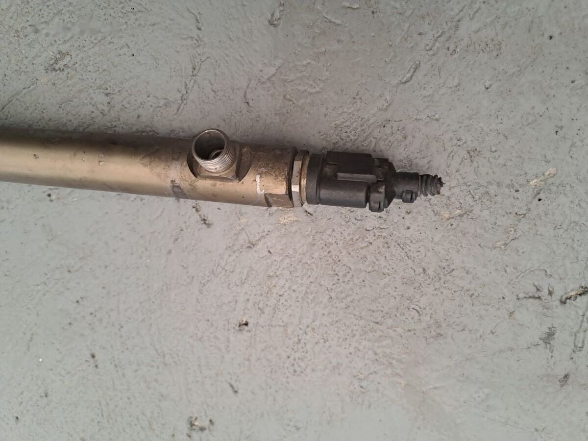 Commonrail pressure pipe Mercedes-Benz ACTROS MP4 A4710780245 Mercedes-Benz ACTROS MP4 truck - Σύστημα καυσίμου για Φορτηγό: φωτογραφία 3 Commonrail pressure pipe Mercedes-Benz ACTROS MP4 A4710780245 Mercedes-Benz ACTROS MP4 truck - Σύστημα καυσίμου για Φορτηγό: φωτογραφία 3