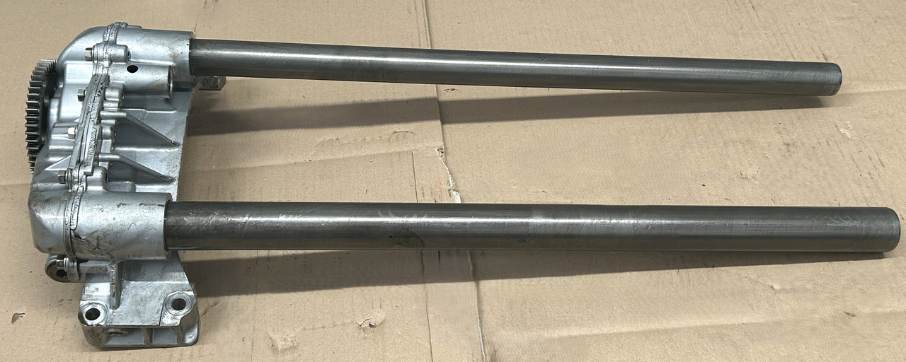 DAF OIL PUMP WITH PIPES DAF XF 106 480 - Αντλίας λαδιού: φωτογραφία 1 DAF OIL PUMP WITH PIPES DAF XF 106 480 - Αντλίας λαδιού: φωτογραφία 1