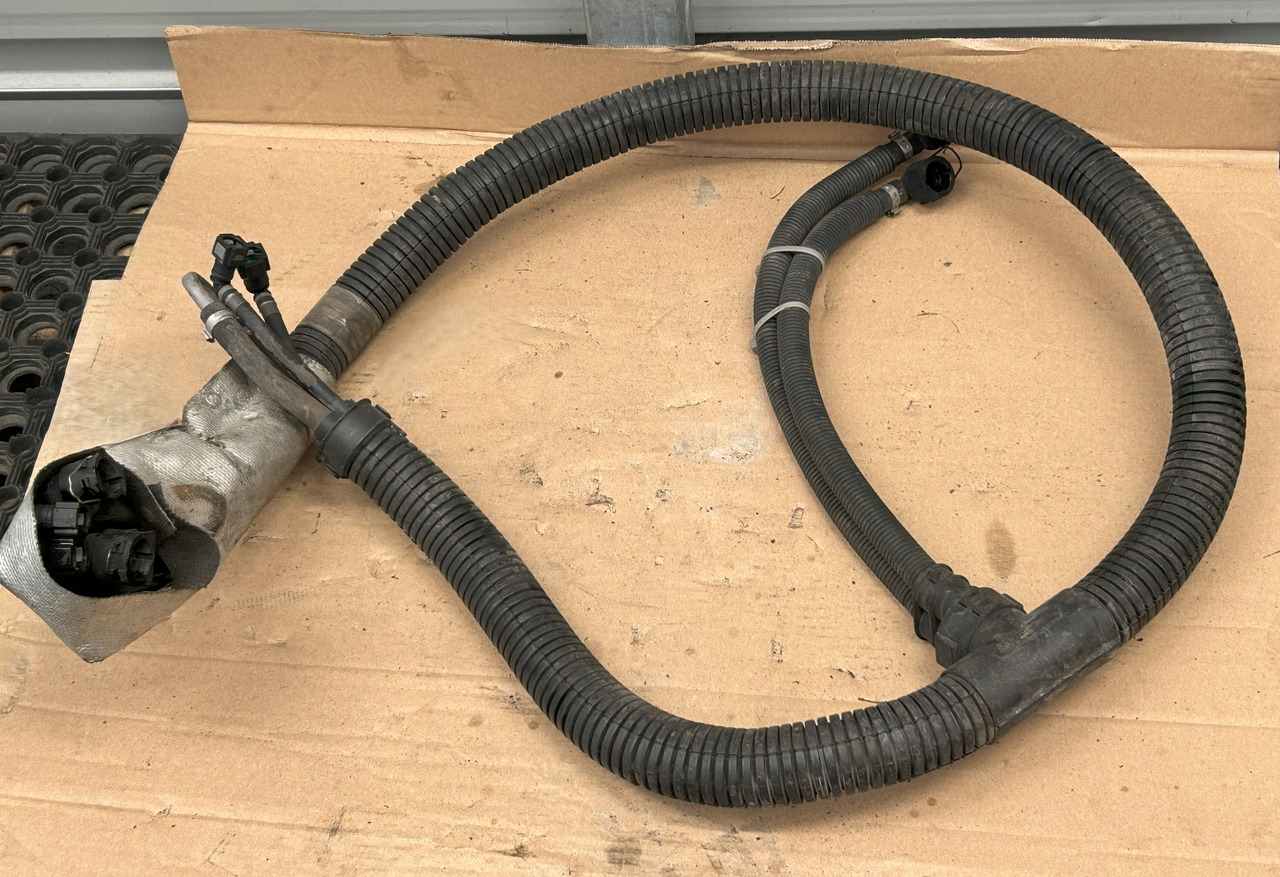 DAF XF 106 ADBLUE WIRING HARNESS - Σύστημα εξάτμισης: φωτογραφία 1 DAF XF 106 ADBLUE WIRING HARNESS - Σύστημα εξάτμισης: φωτογραφία 1