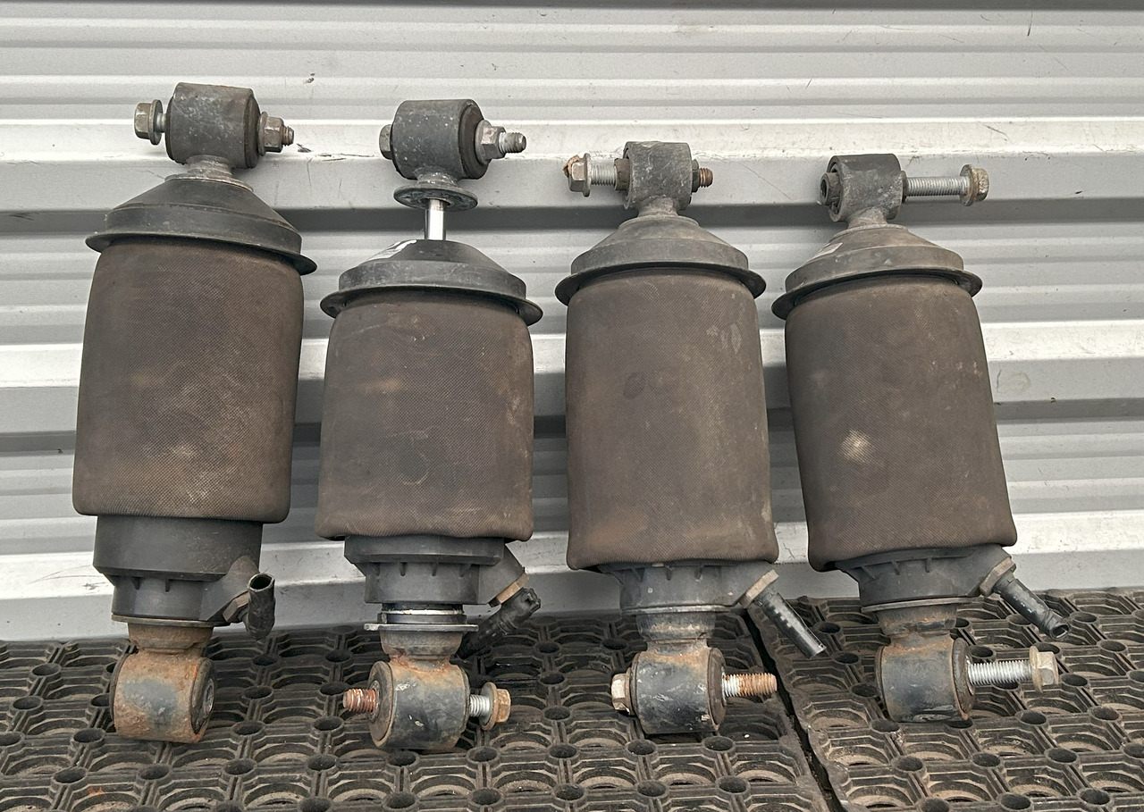DAF XF 106 CAB SUSPENSION BOOT SET - Ανάρτηση καμπίνας: φωτογραφία 1 DAF XF 106 CAB SUSPENSION BOOT SET - Ανάρτηση καμπίνας: φωτογραφία 1