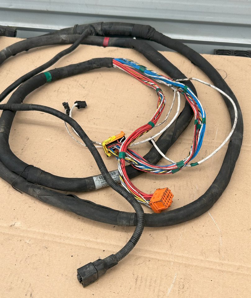 DAF XF 106 CHASSIS MAIN ELECTRICAL HARNESS - Καλώδιο/ Σύρματα: φωτογραφία 3 DAF XF 106 CHASSIS MAIN ELECTRICAL HARNESS - Καλώδιο/ Σύρματα: φωτογραφία 3