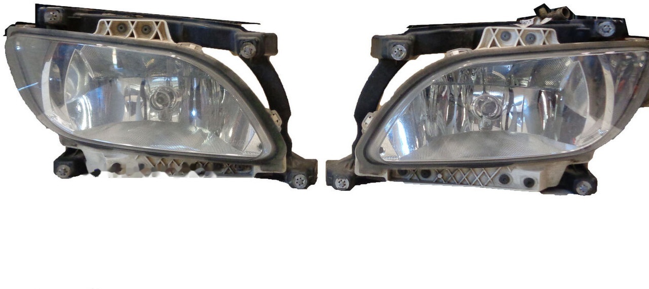 DAF XF 106 truck - Προβολέας για Φορτηγό: φωτογραφία 1 DAF XF 106 truck - Προβολέας για Φορτηγό: φωτογραφία 1