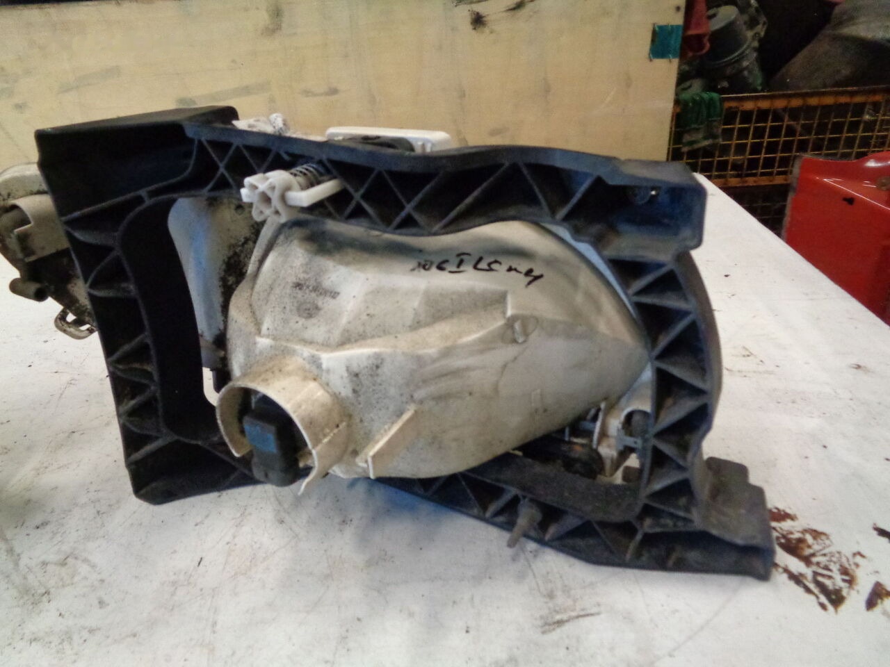 DAF XF 106 truck - Προβολέας για Φορτηγό: φωτογραφία 5 DAF XF 106 truck - Προβολέας για Φορτηγό: φωτογραφία 5