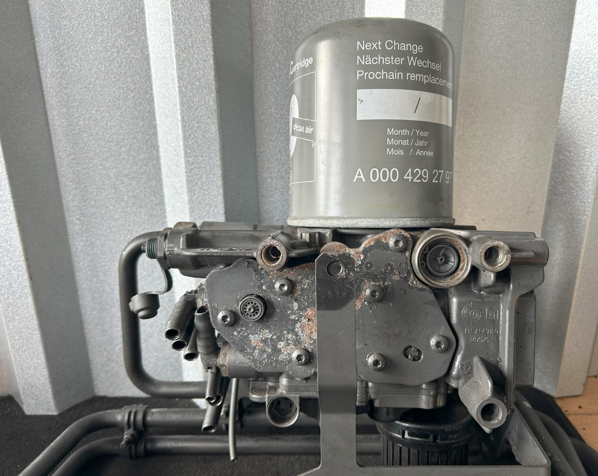 MERCEDES-BENZ ACTROS MP4 EAPU AIR DRYER WITH COIL - Εξαρτήματα φρένων για Φορτηγό: φωτογραφία 2 MERCEDES-BENZ ACTROS MP4 EAPU AIR DRYER WITH COIL - Εξαρτήματα φρένων για Φορτηγό: φωτογραφία 2