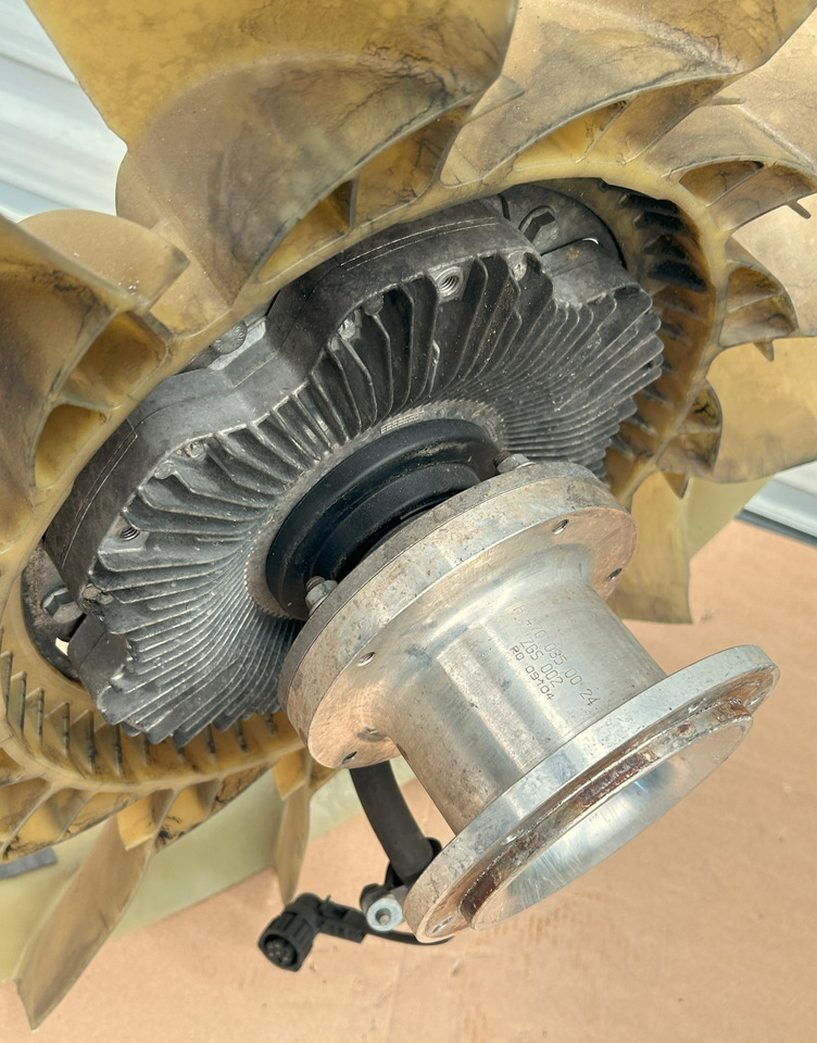 MERCEDES-BENZ VISCOT CLUTCH + FAN ACTROS MP4 - Ανεμιστήρας για Φορτηγό: φωτογραφία 4 MERCEDES-BENZ VISCOT CLUTCH + FAN ACTROS MP4 - Ανεμιστήρας για Φορτηγό: φωτογραφία 4