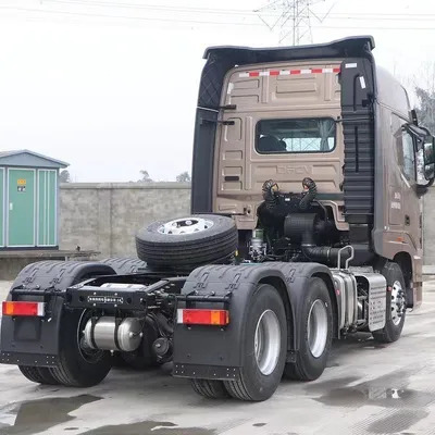600HP Tractor Truck Left Hand Drive Dongfeng Tractor Head 6X4 - Τράκτορας: φωτογραφία 1 600HP Tractor Truck Left Hand Drive Dongfeng Tractor Head 6X4 - Τράκτορας: φωτογραφία 1