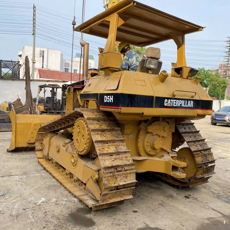 Caterpillar Bulldozer CAT D5H, D5K Cheap Japan Origin Bulldozer - Μπουλντόζα: φωτογραφία 5 Caterpillar Bulldozer CAT D5H, D5K Cheap Japan Origin Bulldozer - Μπουλντόζα: φωτογραφία 5