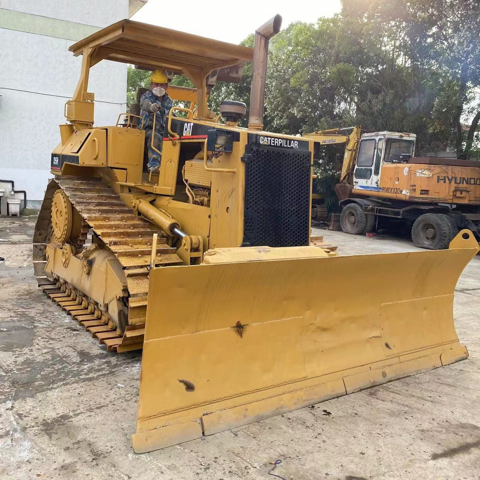 Caterpillar Bulldozer CAT D5H, D5K Cheap Japan Origin Bulldozer - Μπουλντόζα: φωτογραφία 2 Caterpillar Bulldozer CAT D5H, D5K Cheap Japan Origin Bulldozer - Μπουλντόζα: φωτογραφία 2