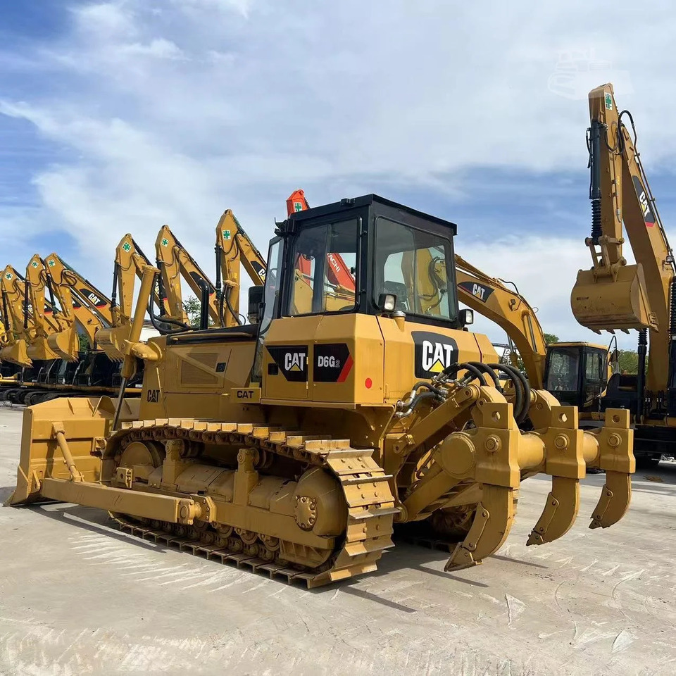 Caterpillar Tracked Tractor Secondhand CAT D6G, D6D Crawler Bulldozer - Μπουλντόζα: φωτογραφία 1 Caterpillar Tracked Tractor Secondhand CAT D6G, D6D Crawler Bulldozer - Μπουλντόζα: φωτογραφία 1
