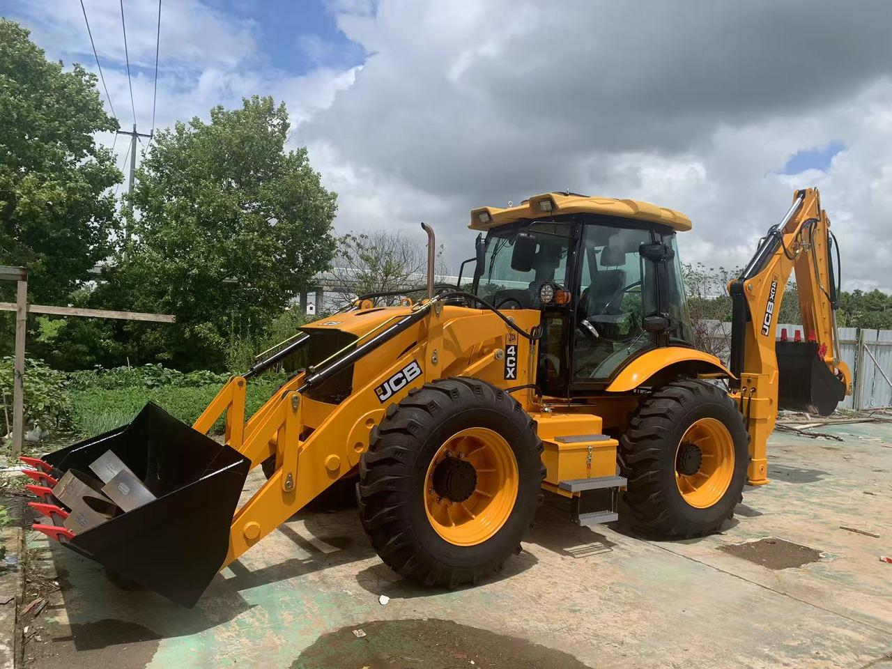 JCB 4X4 Backhoe Loader 4CX, 3CX - Φορτωτής εκσκαφέας: φωτογραφία 4 JCB 4X4 Backhoe Loader 4CX, 3CX - Φορτωτής εκσκαφέας: φωτογραφία 4