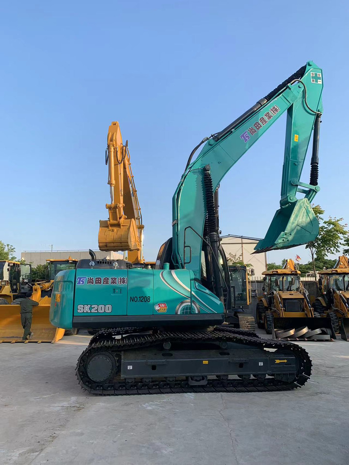 Kobelco Secondhand Excavator SK200 Cheap price - Ερπυστριοφόρος εκσκαφέας: φωτογραφία 4 Kobelco Secondhand Excavator SK200 Cheap price - Ερπυστριοφόρος εκσκαφέας: φωτογραφία 4