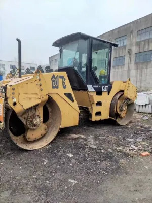 Used 12t Cat Tandem Double Drum CB 534D Double Drum Compactor for Asphalt - Ασφαλτικός οδοστρωτήρας: φωτογραφία 4 Used 12t Cat Tandem Double Drum CB 534D Double Drum Compactor for Asphalt - Ασφαλτικός οδοστρωτήρας: φωτογραφία 4
