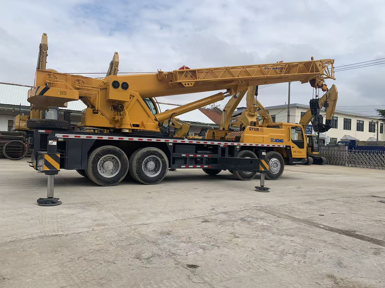 XCMG QY50K-2 Good Price 50 ton Truck Crane - Τηλεσκοπικός γερανός: φωτογραφία 4 XCMG QY50K-2 Good Price 50 ton Truck Crane - Τηλεσκοπικός γερανός: φωτογραφία 4